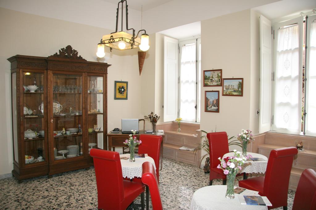 Beb Di Fiore Naples Extérieur photo