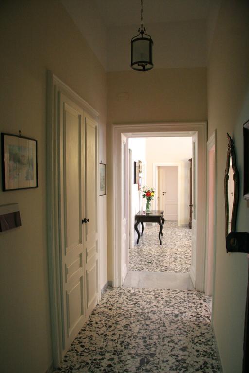 Beb Di Fiore Naples Extérieur photo